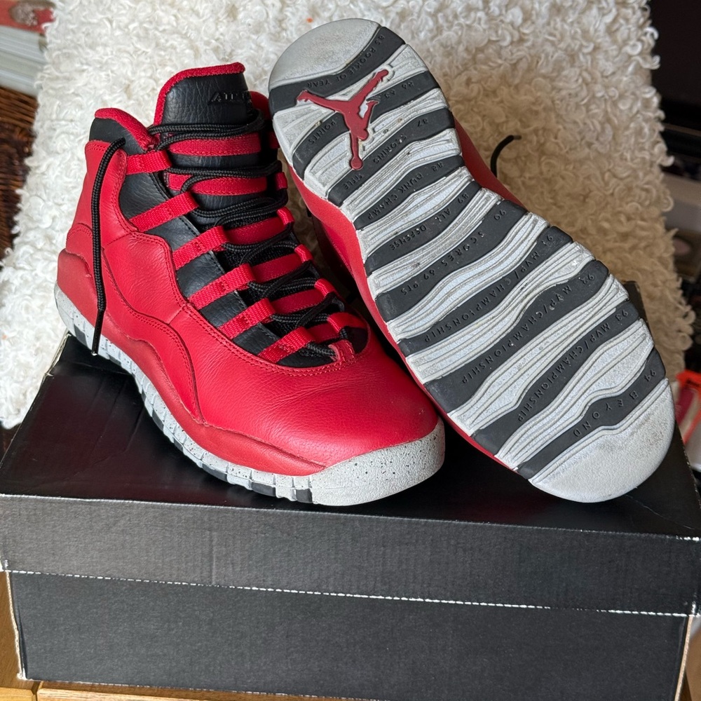 Retro Jordan - Picture 2 of 5